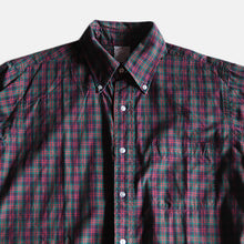 Load image into Gallery viewer, OLD &quot;BROOKS BROTHERS&quot; COTTON B.D SHIRT (15 HALF) MADE IN U.S.A
