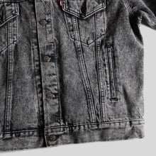 Load image into Gallery viewer, 1980's "LEVI'S" 70505 BLACK DENIM JACKET (SZ MEDIUM / GOOD CONDITION)
