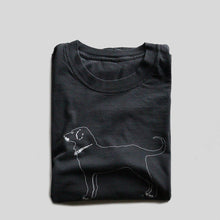 Load image into Gallery viewer, 2000's "THE BLACK DOG" COTTON T-SHIRT (SZ ABOUT XL / GOOD AGING)
