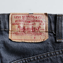 Load image into Gallery viewer, 1990's "LEVI'S" 505-0259 BLACK JEANS (SZ W32×L34 / EARLY DYE )
