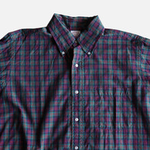 Load image into Gallery viewer, 1980&#39;s &quot;BROOKS BROTHERS&quot; COTTON B.D L/S SHIRT (SZ LARGE / GOOD CONDITION)
