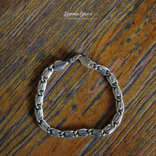 画像をギャラリービューアに読み込む, VINTAGE FRENCH SILVER CHAIN BRACELET (AROUND 1960&#39;s)
