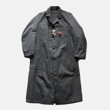 Load image into Gallery viewer, 20% OFF N.O.S 1950&#39;s &quot;SAVO&quot; FRENCH WORK BLACK CHAMBRAY COAT (MEDIUM)
