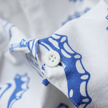 Load image into Gallery viewer, ”COCA COLA" OPEN COLLAR COTTON BOX SHIRT (SZ LARGE / OFICIAL WEAR / AROUND 1980's)

