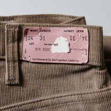 Load image into Gallery viewer, 1980&#39;s &quot;LEVI&#39;S&quot; 519 CORDUROY PANTS (SZ W34×L31 / DEADSTOCK)
