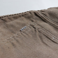 Load image into Gallery viewer, 1980&#39;s &quot;LEVI&#39;S&quot; 519 CORDUROY PANTS (SZ W34×L31 / DEADSTOCK)
