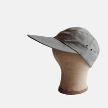 Load image into Gallery viewer, MADE IN USA N.O.S 1980&#39;s &quot;FILSON&quot; LONGER BILL OUTDOOR CAP (55cm)
