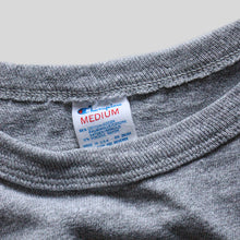 画像をギャラリービューアに読み込む, 1980's "CHAMPION" FLOCK PRINT T-SHIRT (SZ MEDIUM / GOOD CONDITION)
