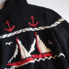 Load image into Gallery viewer, VINTAGE COWICHAN SWEATER (LARGE) RARE BLACK
