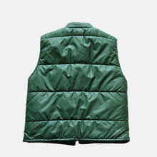 Load image into Gallery viewer, 1970&#39;s &quot;EDDIE BAUER&quot; GOOSE DOWN VEST (SZ MEDIUM / GOOD CONDITION)
