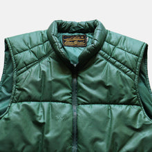 Load image into Gallery viewer, 1970&#39;s &quot;EDDIE BAUER&quot; GOOSE DOWN VEST (SZ MEDIUM / GOOD CONDITION)
