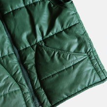 Load image into Gallery viewer, 1970&#39;s &quot;EDDIE BAUER&quot; GOOSE DOWN VEST (SZ MEDIUM / GOOD CONDITION)
