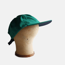 Load image into Gallery viewer, 1990&#39;s &quot;EDDIE BAUER&quot; GORE-TEX OUTDOOR CAP (SZ L-XL / NEAR DEADSTOCK) GREEN
