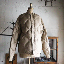 Load image into Gallery viewer, 1970&#39;s～ &quot;EDDIE BAUER&quot; SKYLINER (SZ LARGE / GOOD CONDITION)
