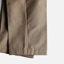 画像をギャラリービューアに読み込む, 1940&#39;s FRENCH ARMY M-45 CHINO TROUSER WITH METAL BUTTON (SZ W35.5×L27.5 / NEAR DEADSTOCK)
