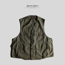 Load image into Gallery viewer, 1950&#39;s &quot;DRYBAK&quot; FISHING VEST (SZ MEDIUM / VERY GOOD CONDITION)

