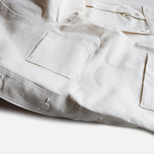 Load image into Gallery viewer, 1950&#39;s FRENCH WORK JACKET (SZ LARGE / ECRU / DEADSTOCK)
