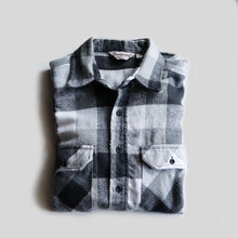 画像をギャラリービューアに読み込む, 1980's～ "FROST PROOF" COTTON HEAVY FLANNEL SHIRT (SZ 16H / MINT CONDITION)
