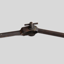 Load image into Gallery viewer, ANTIQUE "FARIES" NO.3 BRASS WALL LAMP

