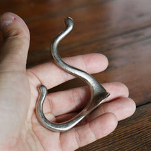 画像をギャラリービューアに読み込む, ANTIQUE NICKEL HOOK
