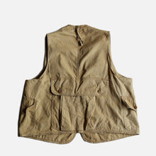 Load image into Gallery viewer, 1950&#39;s &quot;AMERICAN FIELD&quot; FISHING VEST (SZ MEDIUM / HALF MOON)
