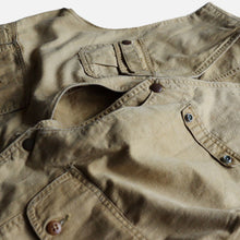 Load image into Gallery viewer, 1950&#39;s &quot;AMERICAN FIELD&quot; FISHING VEST (SZ MEDIUM / HALF MOON)
