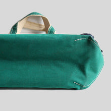 画像をギャラリービューアに読み込む, 1980's "L.L.BEAN" DELUXE TOTE (NAVY×GREEN / GOOD CONDITION)
