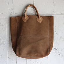 Load image into Gallery viewer, 1980&#39;s &quot;L.L.BEAN&quot; SUEDE LEATHER TOTE BAG (GOOD CONDITION)
