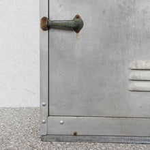 画像をギャラリービューアに読み込む, ～WW2 "U.S.N" MILITARY LOCKER
