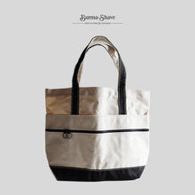 Load image into Gallery viewer, AROUND 1990's "LAND'S END" CANVAS TOTE BAG (SZ MEDIUM / GOOD CONDITION)
