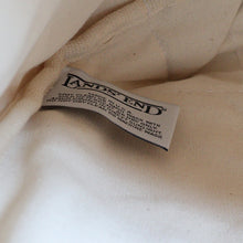 Load image into Gallery viewer, AROUND 1990's "LAND'S END" CANVAS TOTE BAG (SZ MEDIUM / GOOD CONDITION)
