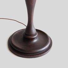画像をギャラリービューアに読み込む, ANTIQUE &quot;LAMB BROTHERS&quot; LEADED GLASS LAMP (BEAUTIFUL STAINED GLASS)
