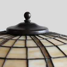 画像をギャラリービューアに読み込む, ANTIQUE &quot;LAMB BROTHERS&quot; LEADED GLASS LAMP (BEAUTIFUL STAINED GLASS)
