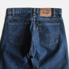 Load image into Gallery viewer, 1990&#39;s &quot;LEVI&#39;S&quot; 505 DENIM PANTS (W32 L32)
