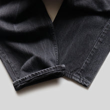 Load image into Gallery viewer, 1990's "LEVI'S" 501 BLACK JEANS (SZ W34×L30 / GOOD CONDITION)
