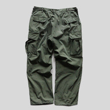 Load image into Gallery viewer, 1960's "U.S.ARMY" JUNGKE FATIGUE TROUSER (SZ LARGE-SHORT / NON RIP / GOOD CONDITION)
