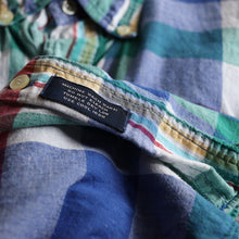 Load image into Gallery viewer, 1960's～ "GANT" MADRAS COTTON S/S SHIRT (SZ MEDIUM / GOOD CONDITION)
