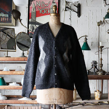 Load image into Gallery viewer, 1960&#39;s &quot;ARROW&quot; MOHAIR WOOL CARDIGAN WITH PACK (SZ X-LARGE / NEAR DEADSTOCK)
