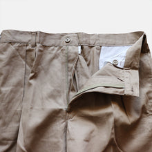 画像をギャラリービューアに読み込む, AROUND 1980&#39;s FRENCH MILITARY CHINO SHORTS (W30.W33.W36 / DEADSTOCK)
