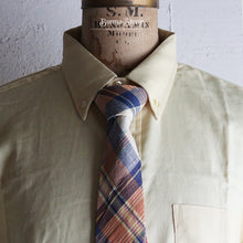 Load image into Gallery viewer, 1960&#39;s COTTON INDIA MADRAS NECK TIE
