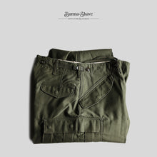 Load image into Gallery viewer, 1950&#39;s &quot;U.S.ARMY&quot; M-1951 FIELD TROUSER (SZ MEDIUM SHORT / DEADSTOCK)
