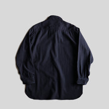 Load image into Gallery viewer, 1940's "U.S.NAVY" C.P.O WOOL SHIRT (SZ AROUND 15H)
