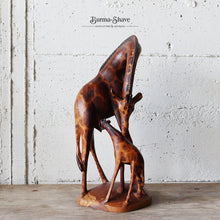 Load image into Gallery viewer, VINTAGE WOODEN GIRAFFE
