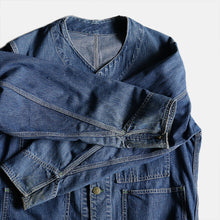 Load image into Gallery viewer, 1950&#39;s &quot;OSHKOSH&quot; INDIGO DENIM ENGINEER JACKET (SZ LARGE / GOOD INDIGO)
