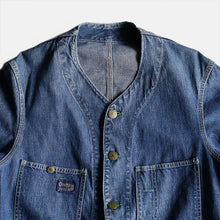 Load image into Gallery viewer, 1950&#39;s &quot;OSHKOSH&quot; INDIGO DENIM ENGINEER JACKET (SZ LARGE / GOOD INDIGO)
