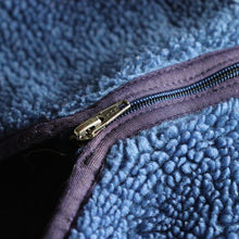 Load image into Gallery viewer, 1990's "PATAGONIA" AQUA FUR (SZ LARGE / VERY GOOD CONDITION)
