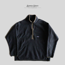 Load image into Gallery viewer, 2000's "PATAGONIA" SYNCHILLA MARSUPIAL (SZ XL / GOOD CONDITION)
