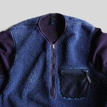 Load image into Gallery viewer, 1990's "PATAGONIA" AQUA FUR (SZ LARGE / VERY GOOD CONDITION)
