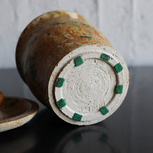 Load image into Gallery viewer, VINTAGE POTTERY (MADE IN USA)
