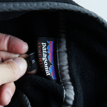 画像をギャラリービューアに読み込む, 2010's "PATAGONIA" SNAP PULLOVER FLEECE (SZ X-LARGE / BLACK / USED CONDITION)
